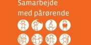 FOA-Herning: Orange forside med tekst og 8 hvide cirkler med tegninger