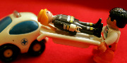 Legomænd, båre og bil