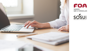 Kvinde ved computer - FOA-logo og SOSU-Nord logo