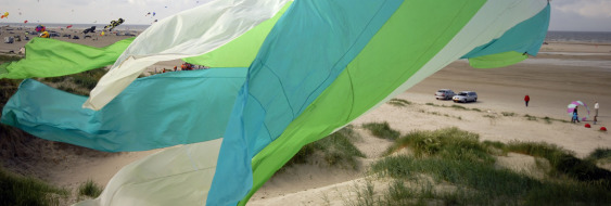 Drageflyvning på stranden