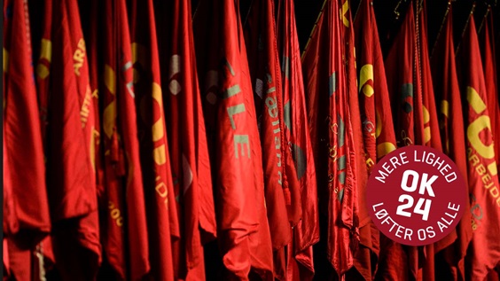 FOA-faner med OK24-logoet 